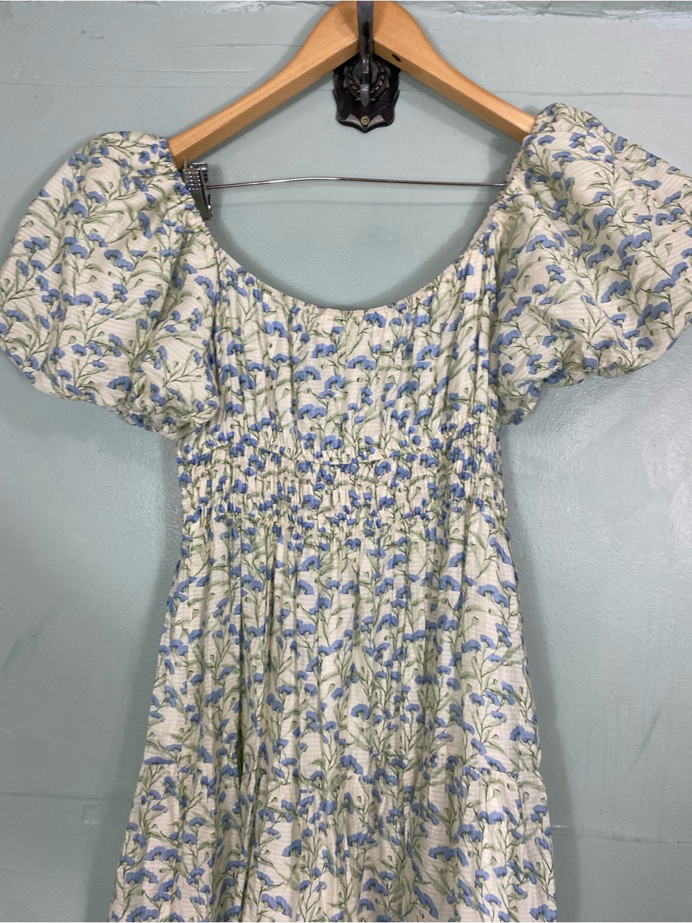 ASTR The Label Florentina Maxi Dress Blue Green Floral Sundress Smocked Large - Picture 6 of 6